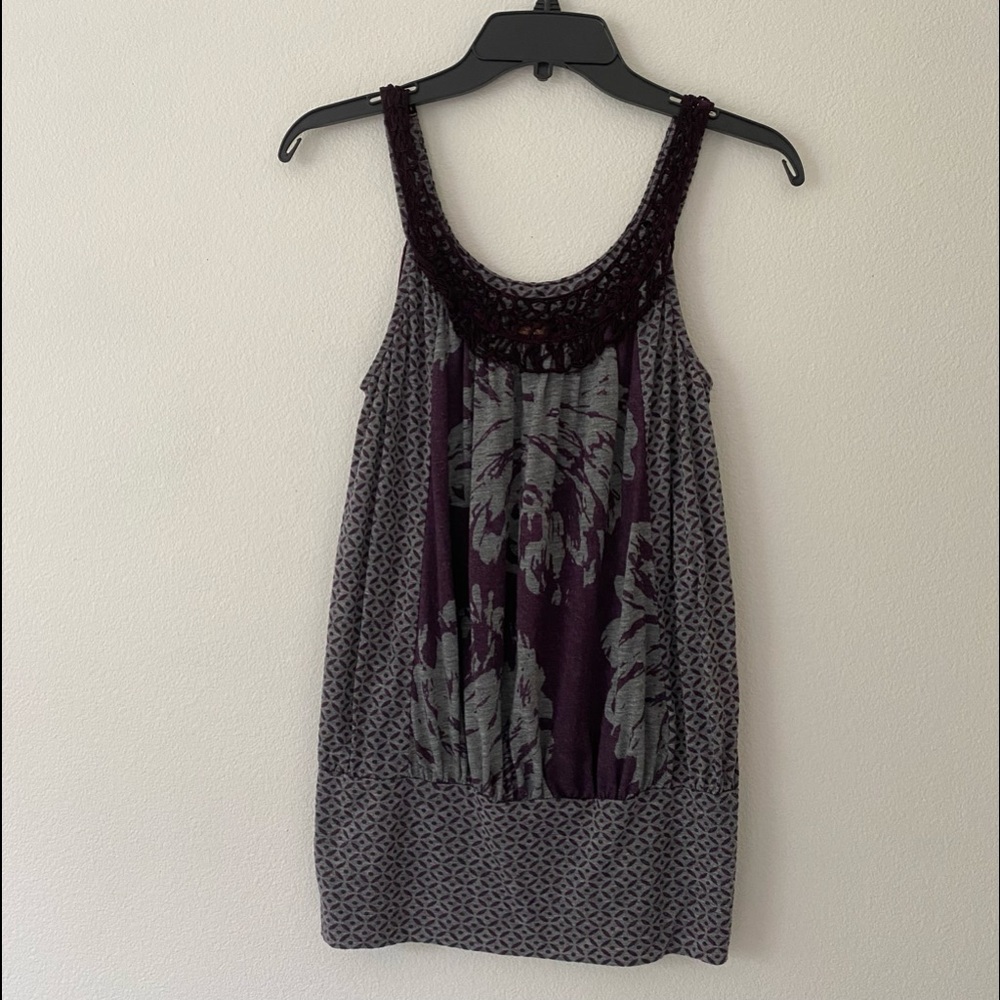 Language top size S